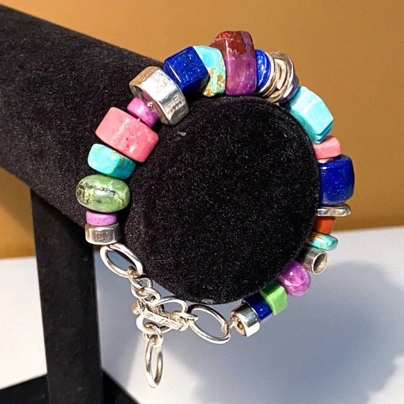 Harold Lujan Unsigned Bracelet w/ Sterling Hand Stamped Beads & Hand Cut Stones - Picture 3 of 16